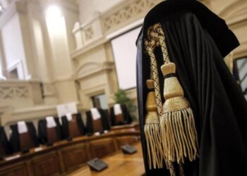 Giustizia: passa emendamento di Forza Italia, cambia l’esame da avvocato