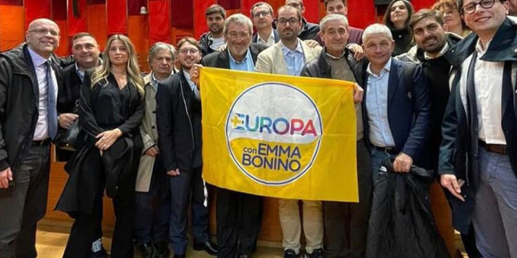 Più Europa: l’assemblea elegge nuovi vertici del partito a Napoli