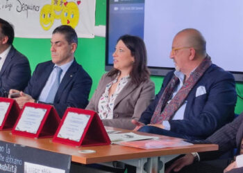 Associazione Nuovi Orizzonti: consegnate borse di studio