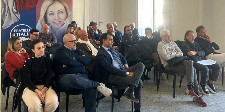 FdI Napoli: dipartimenti tematici al via