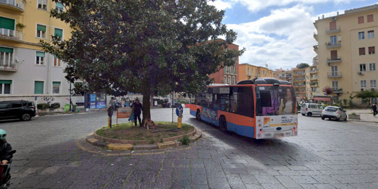 FdI Napoli: «Cittadini preoccupati per la voragine di piazza Leonardo»