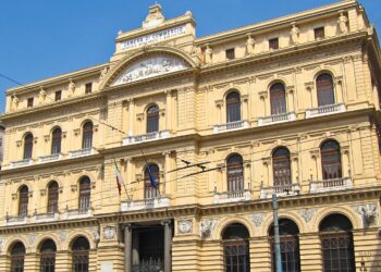 Camera di commercio, FdI Napoli: «Ministro Urso nomini un commissario ad acta»
