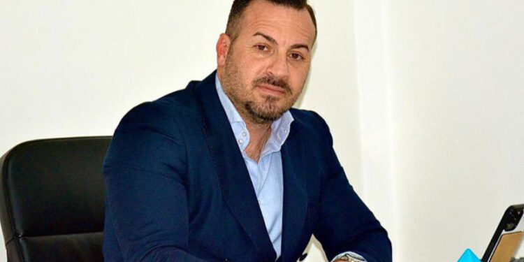 Manzo (FdI): «Più risorse per la viabilità e la sicurezza al Vomero-Arenella»