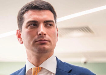 Cumana e Circumflegrea, Brescia (Lega): «Eav impreparata, basta alibi»