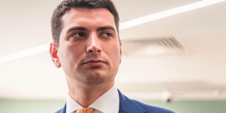 Cumana e Circumflegrea, Brescia (Lega): «Eav impreparata, basta alibi»
