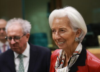 Media, Lagarde ai collaboratori, ‘concentrata sulla Bce ma vi avviserò se lascio’