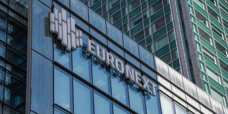 Borsa: la tregua in Libano non scalda l’Europa, Milano +0,6%