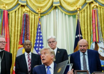 ‘Commissione religione di Trump, separazione Stato-Chiesa errore’