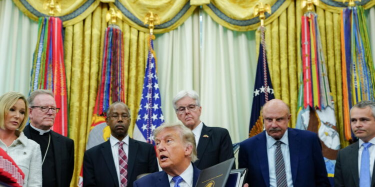 ‘Commissione religione di Trump, separazione Stato-Chiesa errore’