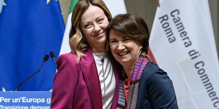 Meloni, contro Roccella commenti ignobili e disumani. Superato il limite