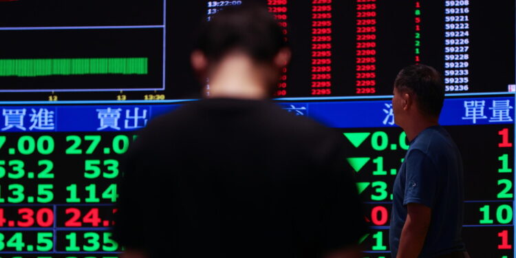 Bri, rischio bolla Ai, alto debito e inflazione minacce a crescita