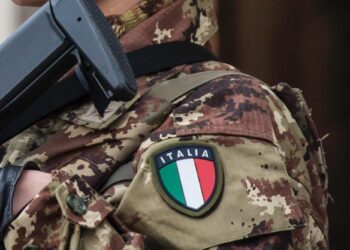 Fondi Ue a rischio: la Commissione insiste, Italia firmi il prestito Safe