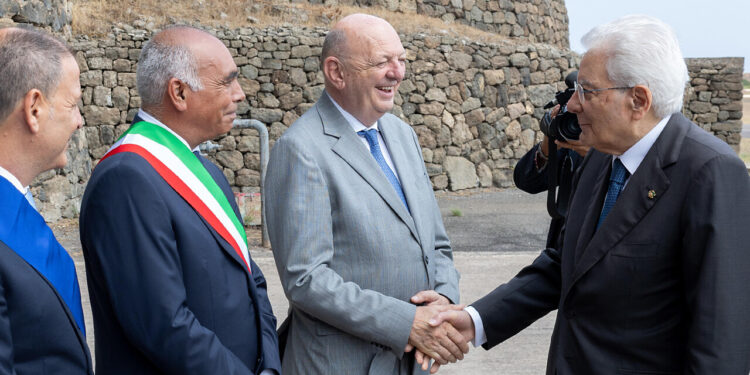 Mattarella: ‘Le isole minori sono di grande rilievo per l’equilibrio e il futuro del Paese’