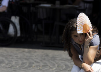 Arrivo fiammata di calore lunga almeno 15 giorni, termometri fino a 43°