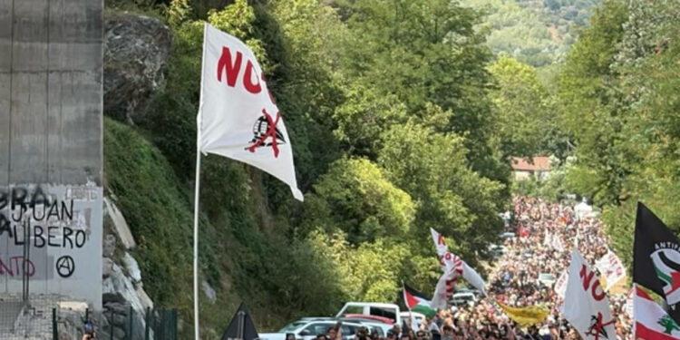 No Tav, ‘posti di blocco e persone identificate è una prova di forza’