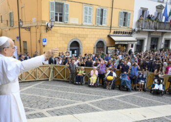 Il Papa, ‘tornano venti di guerra, non spengano la speranza’