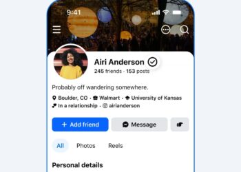 Facebook, arriva il feed video a schermo intero in stile TikTok