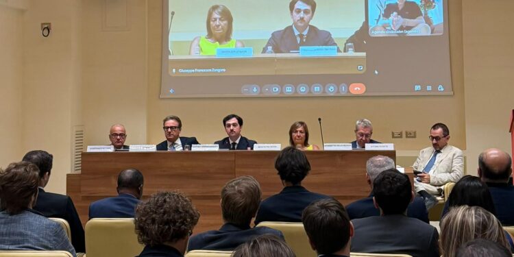 Sala gremita in Senato per il convegno ‘L’Italia al Centro’