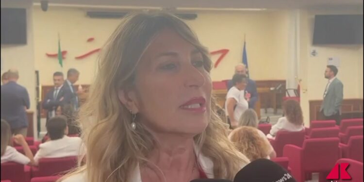 Una legge contro le ‘botticelle’ nelle strade: “Barbarie sui cavalli”
