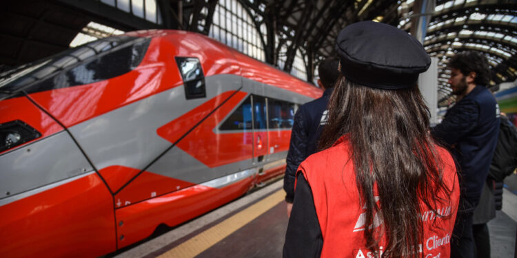 Fs investe 2 miliardi per 19 nuovi treni alta velocità Parigi-Londra