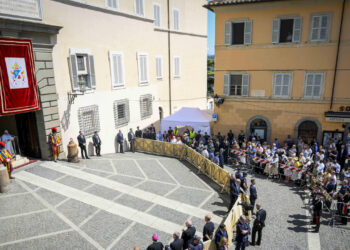 Il Papa, disuguaglianze e barriere sono insopportabili