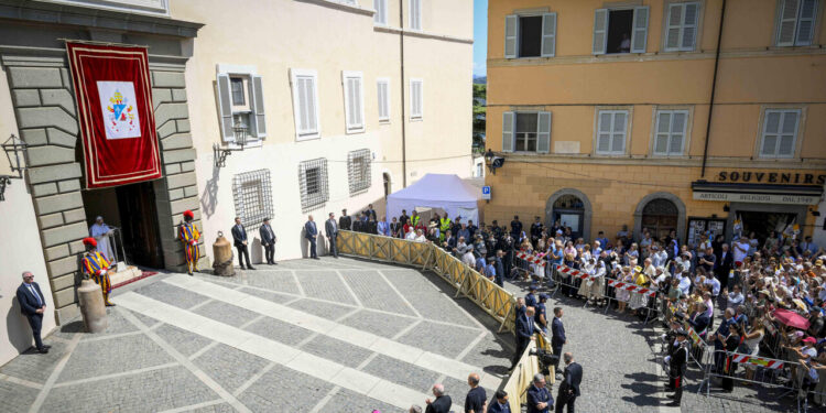 Il Papa, disuguaglianze e barriere sono insopportabili