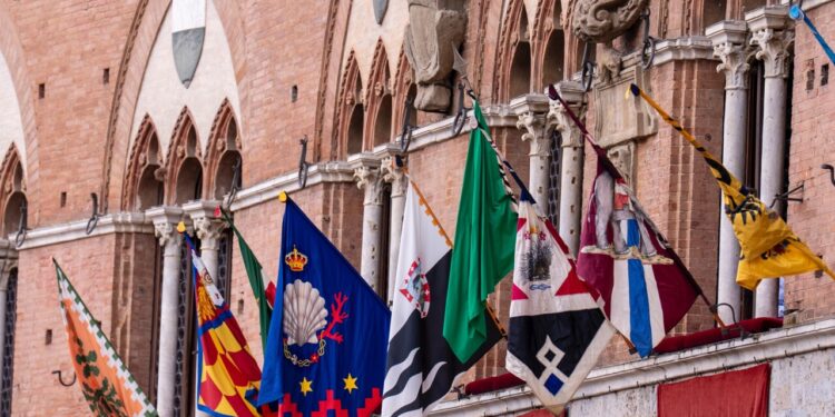 Nuovo rinvio per la pioggia, slitta ancora il Palio di Siena