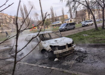 Zelensky, ‘almeno 3 morti e 14 feriti per i raid russi della notte’
