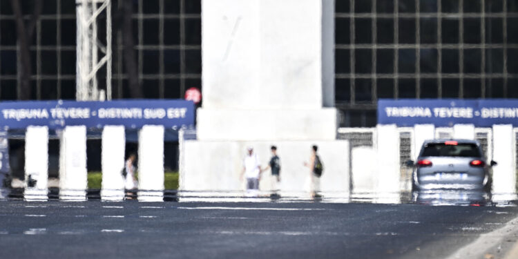 Italia ancora nella morsa del caldo, domani allerta in 19 città