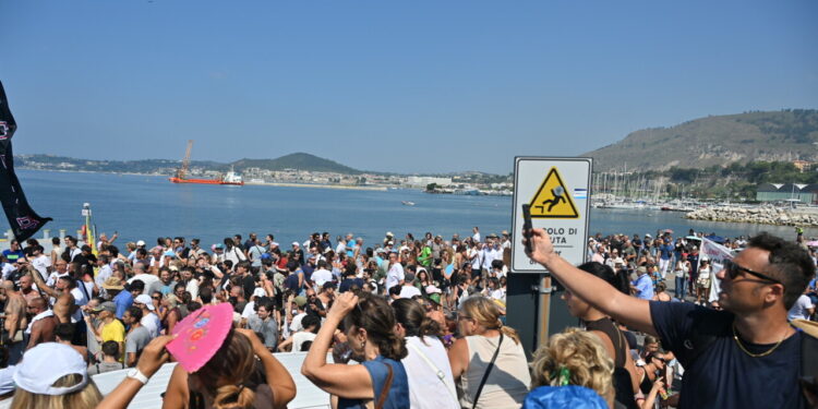 Riaperto il porto di Pozzuoli, conclusa la manifestazione di protesta