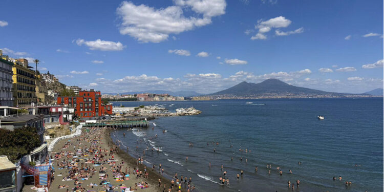 Facile.it, ‘più di 4 milioni di italiani non vanno in vacanza per ragioni economiche’
