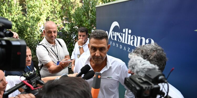 Vannacci al centrodestra, ‘mai chiuso porte ma voi parlate di me, non con me’