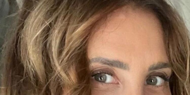 ‘Gare di nuoto, ricotta calda e arance’, Tiziana Baudo ricorda papà Pippo