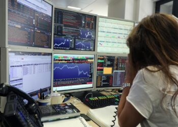 Lo spread si stabilizza dopo il crollo, 78 punti base e rendimenti al 3,93%