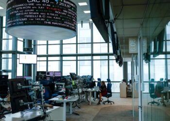 Lo spread torna a crescere, 78 punti base e rendimenti oltre il 3,90%: cosa sta succedendo