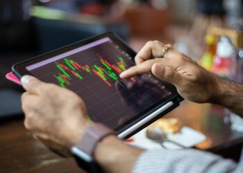 Spread Btp Bund scende a 77 punti: cosa significa per l’Italia e per chi investe