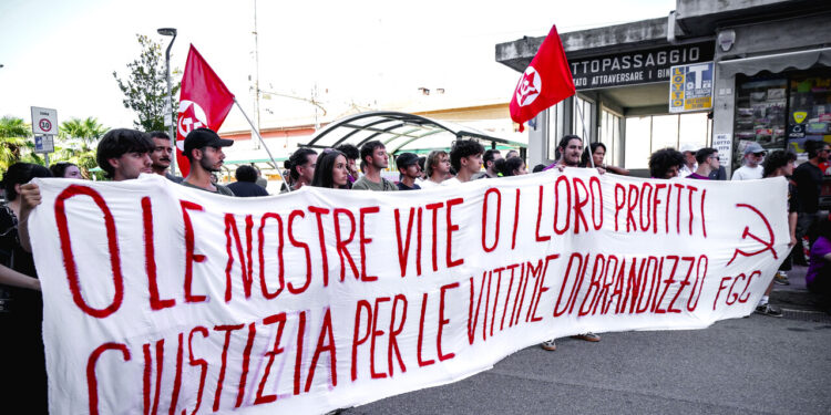 Strage di Brandizzo, commemorati i cinque operai morti travolti dal treno