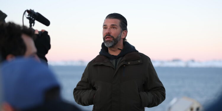 Pm Venezia chiede di archiviare indagine sulla caccia di Trump Jr in Laguna