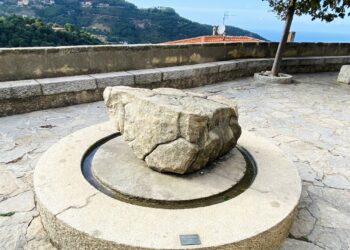 Scultura, l’Elba celebra estate 1996 di Gio’ Pomodoro sull’isola