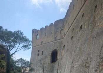 Castel Sant’Elmo riapre lunedì dopo il crollo del muro esterno