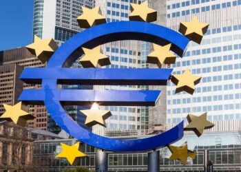 BCE, Lagarde avverte l’Europa: il vecchio modello di crescita non tornerà più