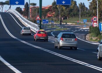 Ferragosto salato per chi si sposta in auto, pieno di gasolio costa il 27,6% in più