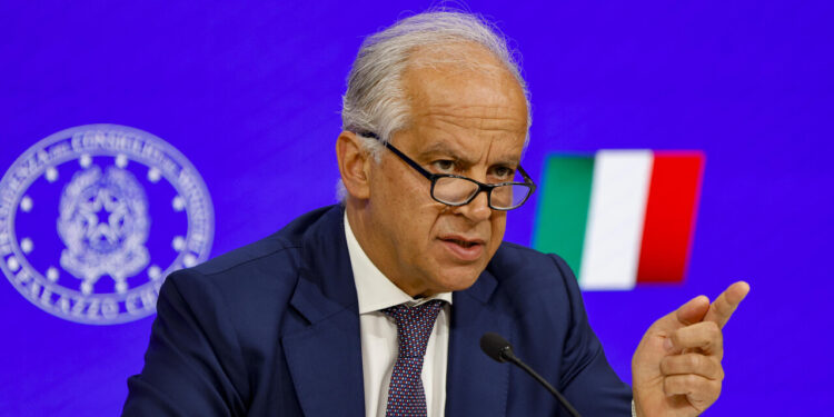 Schengen, l’audizione del ministro Piantedosi