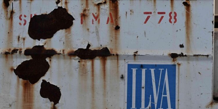 Federacciai apre all’ex Ilva, i grandi dell’acciaio pronti a rilevare l’area a freddo