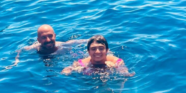 Faraone, le foto con la figlia e gli insulti social: “L’autismo non è contagioso, la cattiveria sì”