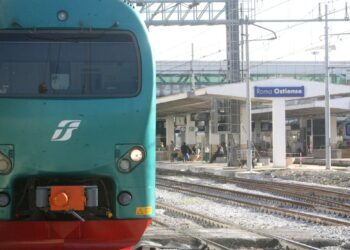 Ferrovie dello Stato in rosso per 200 milioni nel semestre, ma i ricavi salgono a 8,9 miliardi