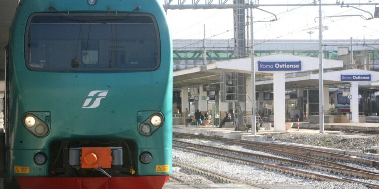 Ferrovie dello Stato in rosso per 200 milioni nel semestre, ma i ricavi salgono a 8,9 miliardi