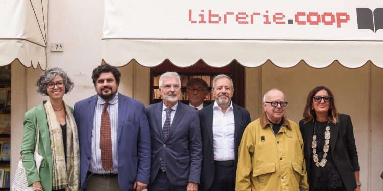 La cultura entra in azienda, a Pordenone nascono le biblioteche nei luoghi di lavoro