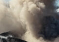 La cenere dall’Etna blocca l’aeroporto di Catania, voli sospesi fino alle 22