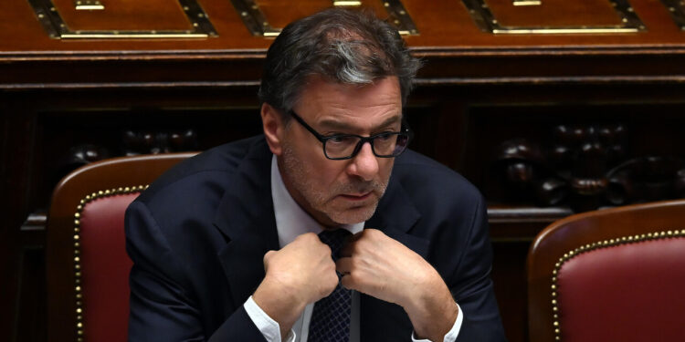 Giorgetti, quest’anno il Pil potrebbe avvicinarsi all’1%